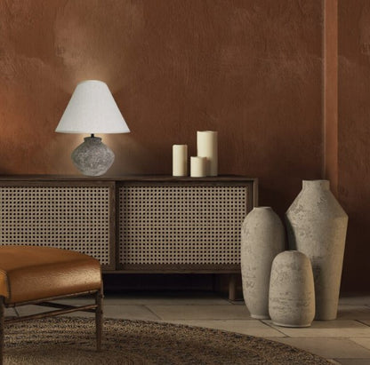 Candeeiro de mesa Larry - Pedra Cinzento