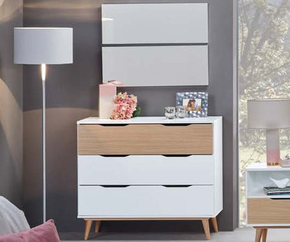 Cómoda EXCLUSIVE (3 gavetas com pés maciços)