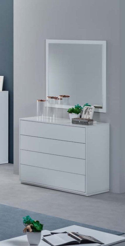 Cómoda EXCLUSIVE (4 gavetas)