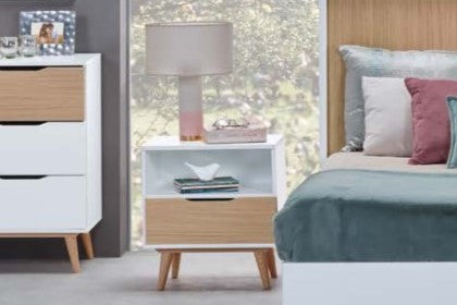 Mesa de Cabeceira EXCLUSIVE com 1 vão e 1 gaveta