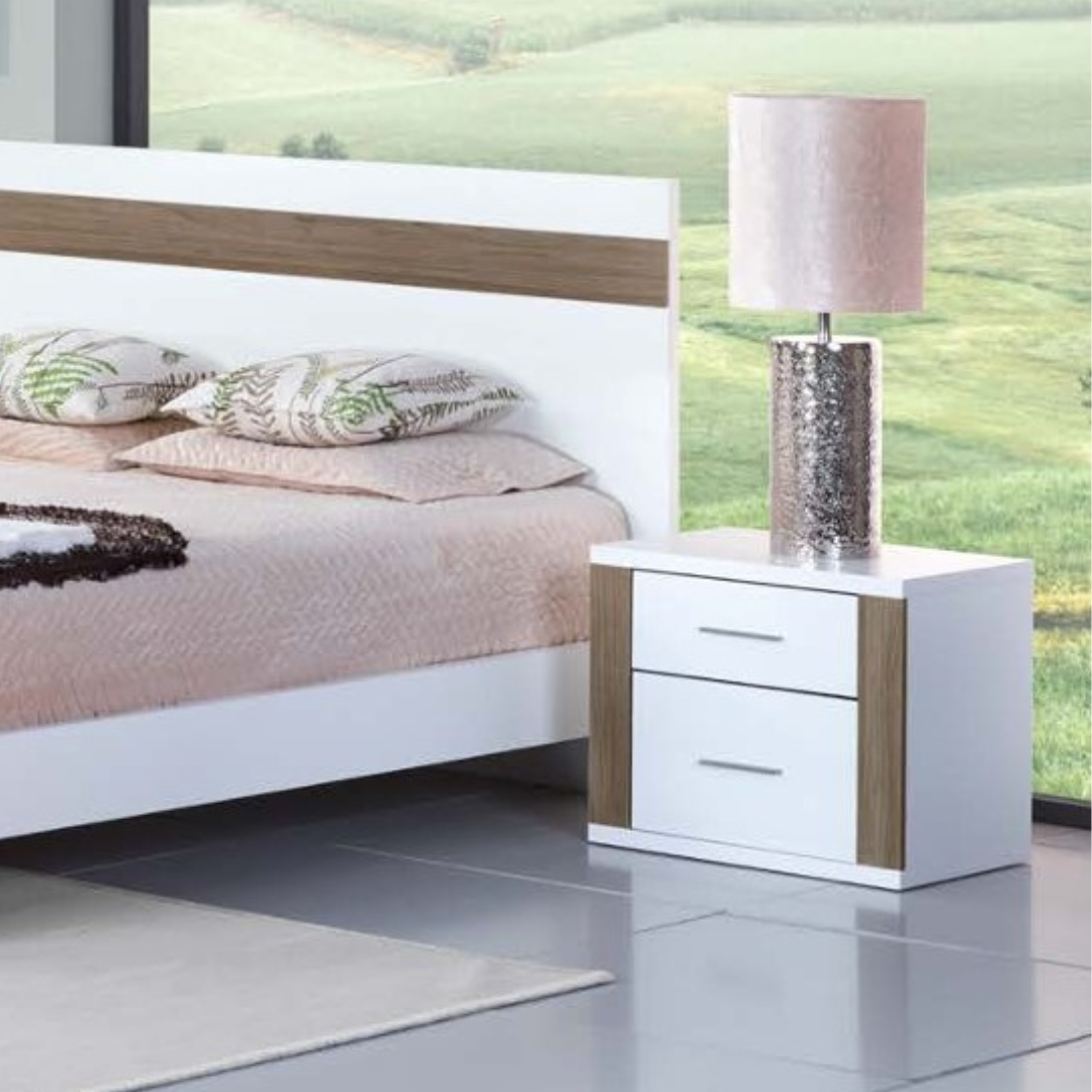 Mesa de Cabeceira Elegance (2 Gavetas com faixas laterais)