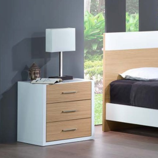 Mesa de Cabeceira Elegance (3 Gavetas com puxadores)